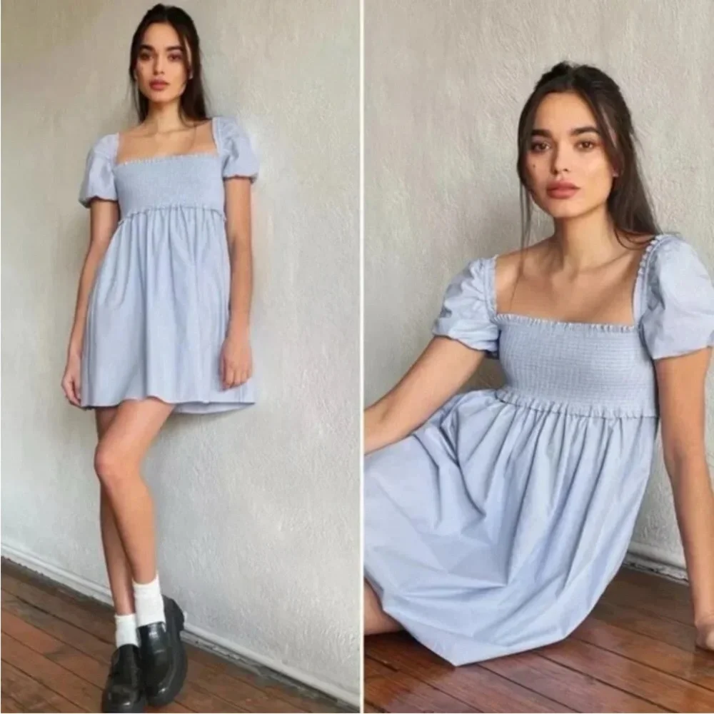 Aritzia Sunday Best Sun
Deh Hadley Babydoll Poplin
Mini Dress Blue Size medium - Picture 3 of 11